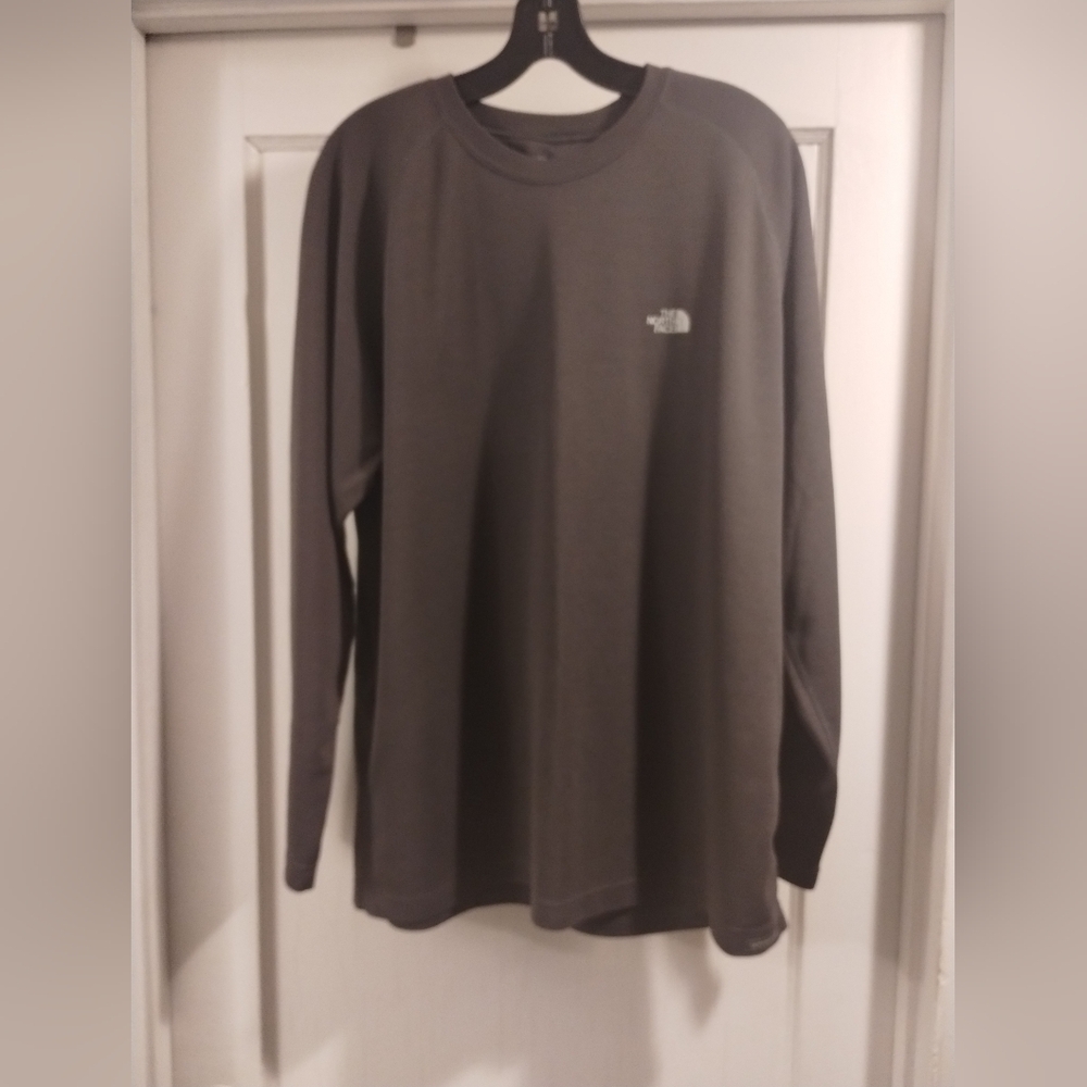 The North Face - Long Sleeve Tee